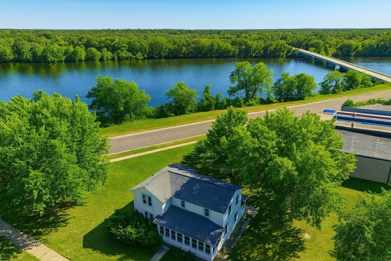 Best Bathtub Installation pros in New Berlin, WI